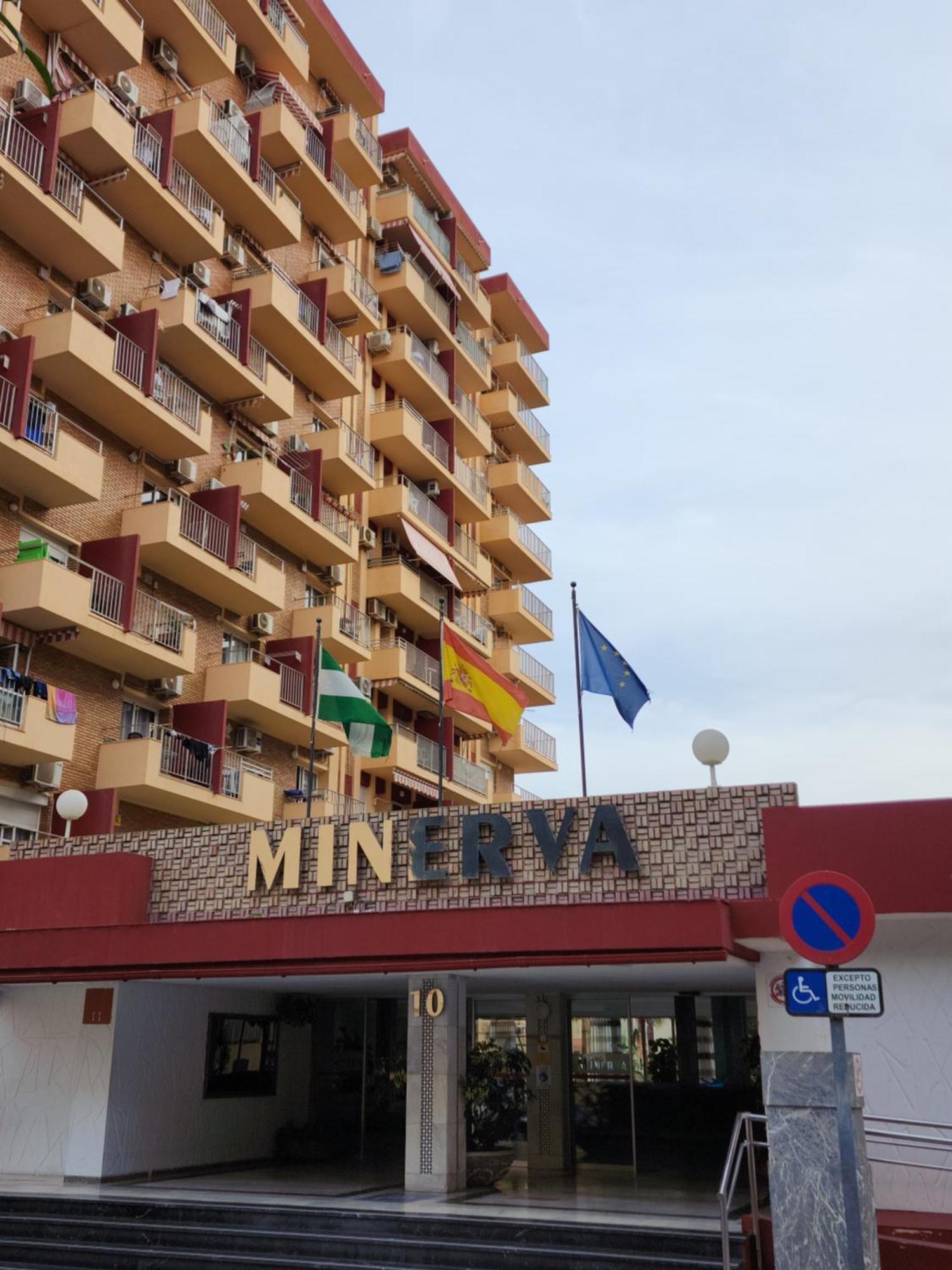 Benalmadena Minerva 401 Estudio Con Gran Piscina Y Parque Acuatico Bagian luar foto