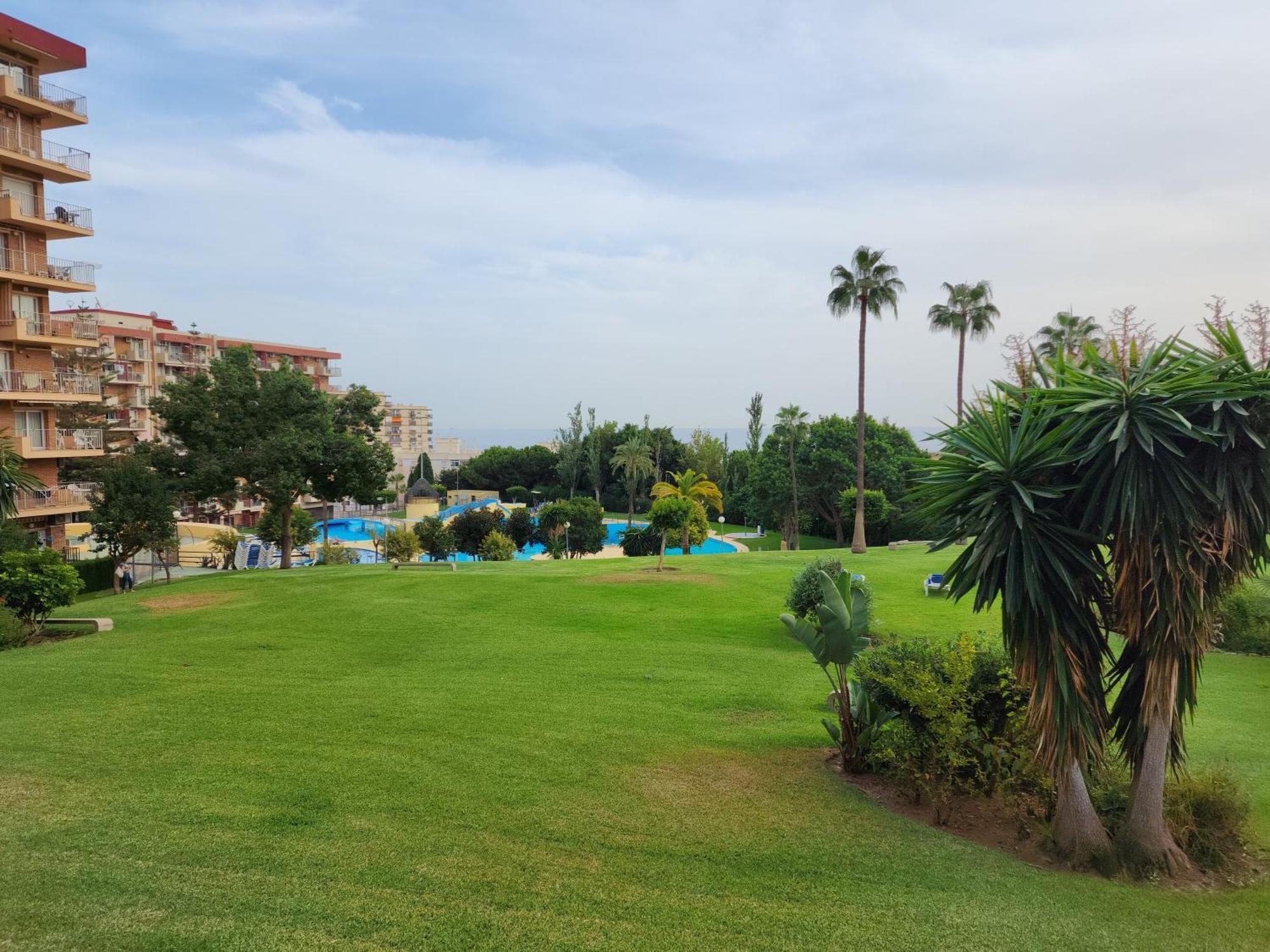 Benalmadena Minerva 401 Estudio Con Gran Piscina Y Parque Acuatico Bagian luar foto